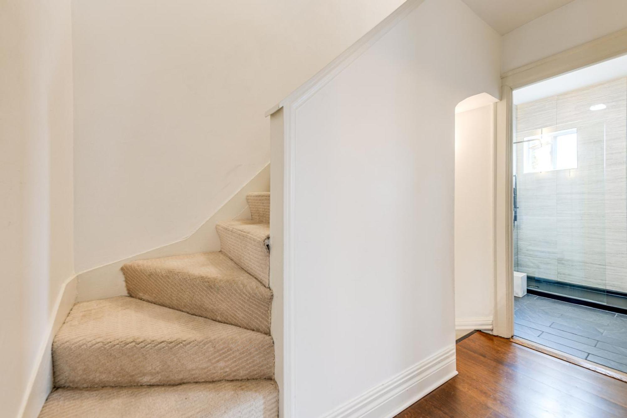 Historic Buffalo Row House Near Delaware Park מראה חיצוני תמונה